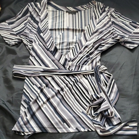 BCBGMaxazria Womens Faux Wrap Stretch Top with Tie Waist - Picture 5 of 11